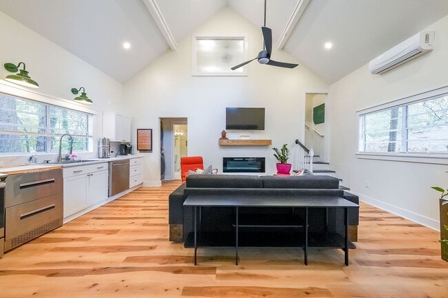 Photo - 478 Clubhouse Dr