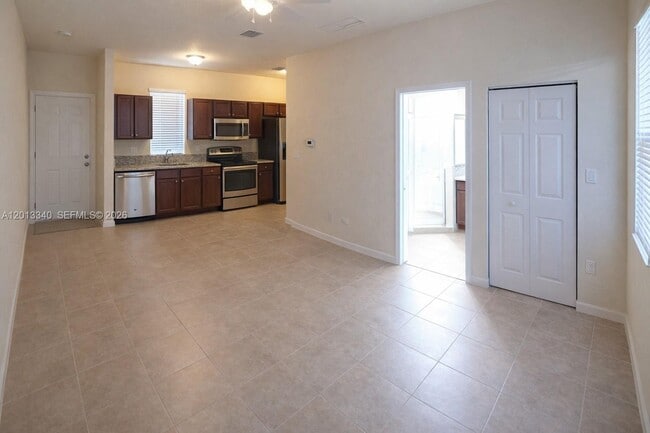 Photo - 9551 SW 171st Pl Unit 9551A