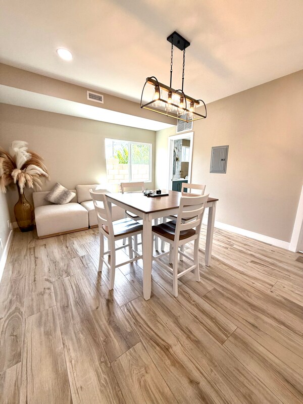 Photo - 9382 Bixby Ave