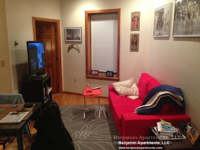Apartments For Rent Near Boston University In Ma Photo 376 North St Unit Cf