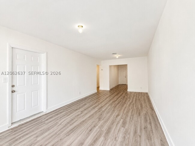 Photo - 132 SW 20th Ave Unit 132