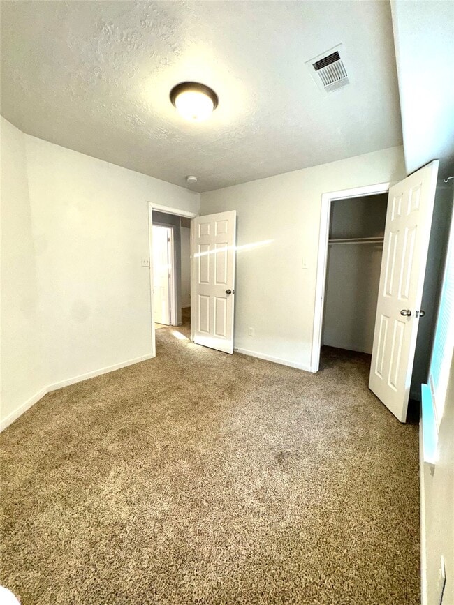 Photo - 15931 Winston Point Ln