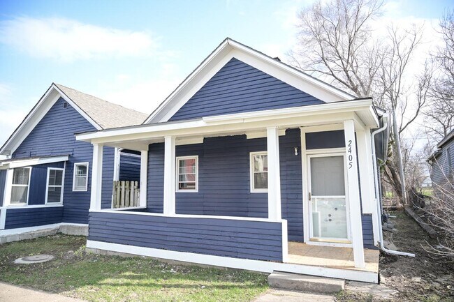 Photo - 2403 Blondo St