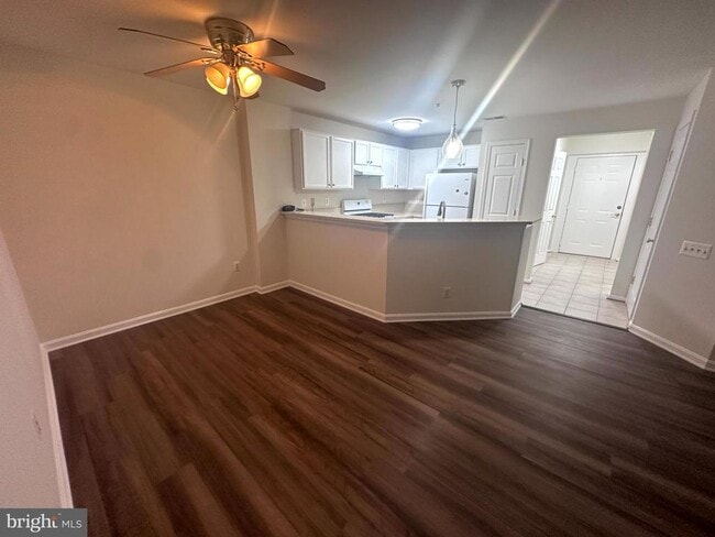 Photo - 18821 Sparkling Water Dr Unidad 103