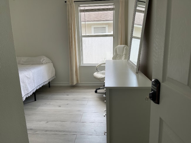 Photo - 3703 Alcove Dr House