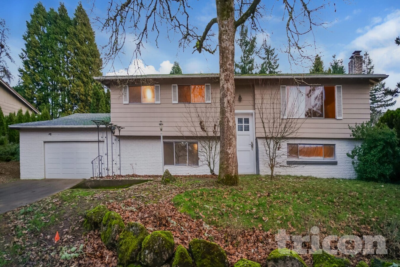 Photo - 6640 Devonshire Dr