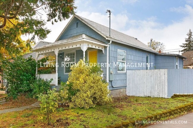 Building Photo - 4503 SE 67th Ave