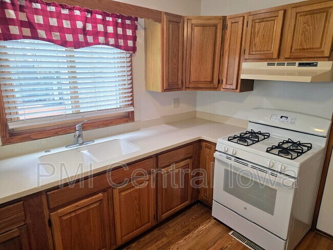 5310 Brookview Dr
