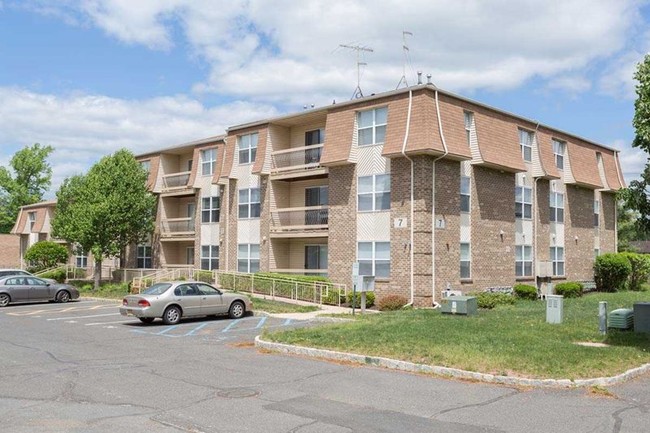 Building Photo - Village Commons Rental