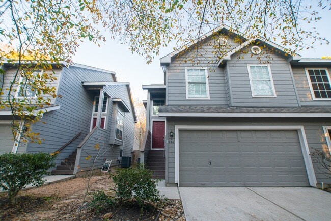 Photo - 226 Blushwood Pl