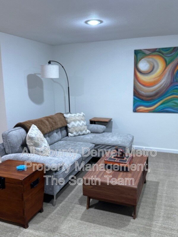 Photo - 1547 W Briarwood Ave
