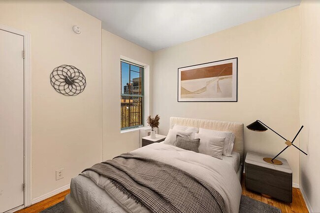 Photo - 236 West 64th Street Unit 4G