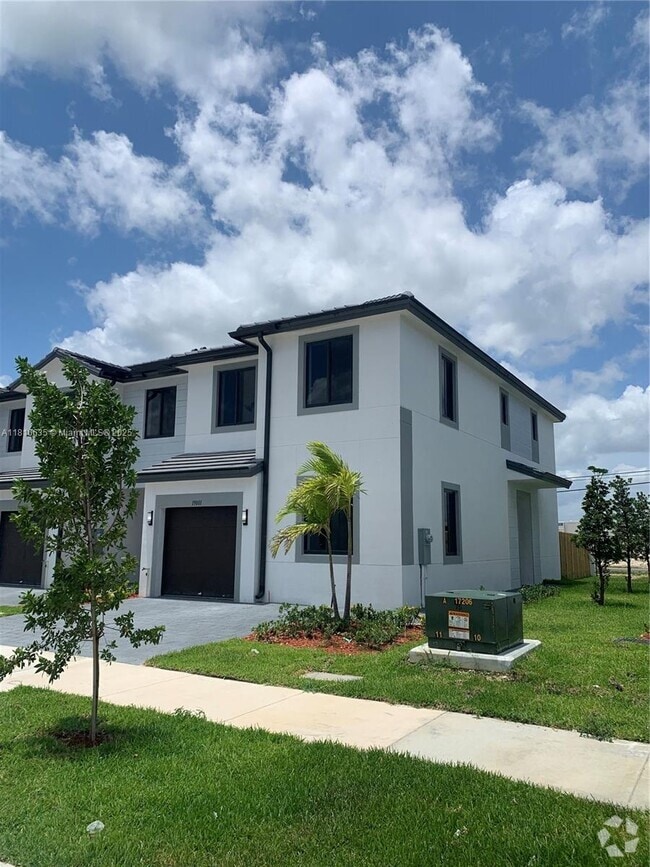 Building Photo - 19001 SW 344th Ter Rental
