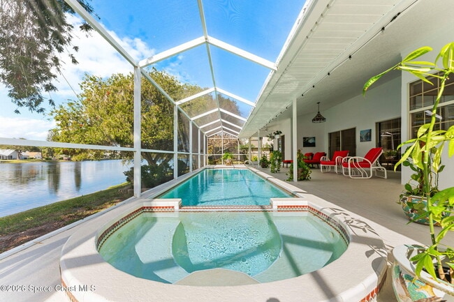 Building Photo - 662 Rossmoor Cir