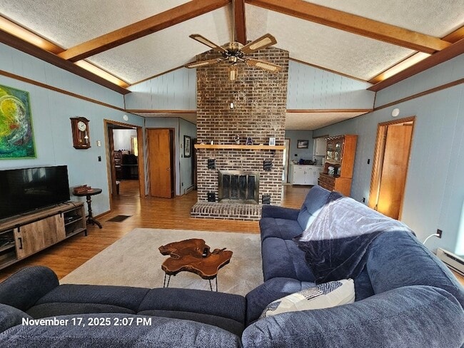 Photo - 253 Goodpasture Hollow Rd