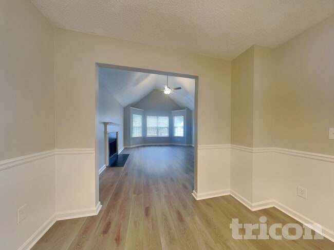 Photo - 11569 Registry Blvd