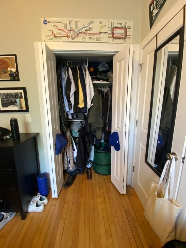 Photo - 2778 N Kenmore Ave Unit 3