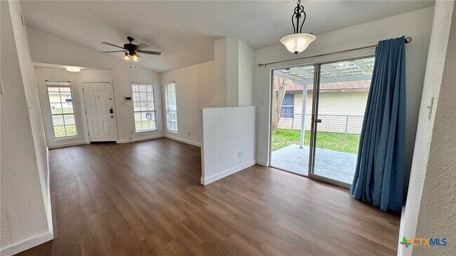 Photo - 2207 Purser Dr