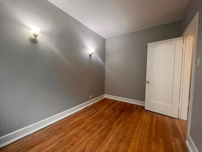 Photo - 1624 W Sherwin Ave Unit 2N