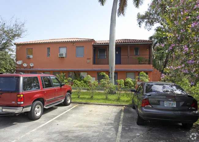 12287 NE 7TH 27