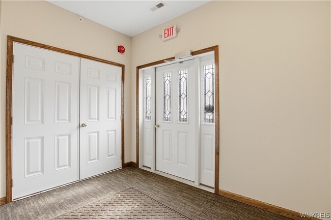 Photo - 1130 Orchard Park Rd