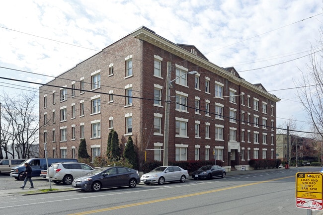 Building Photo - Chander Hall