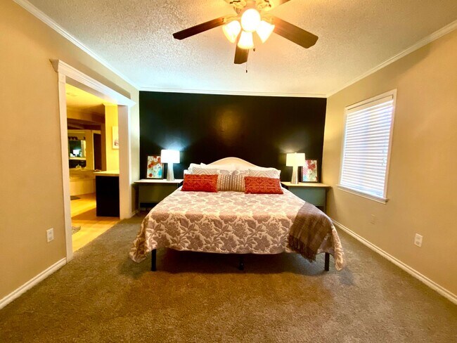 Photo - 3207 19th St Unidad STR