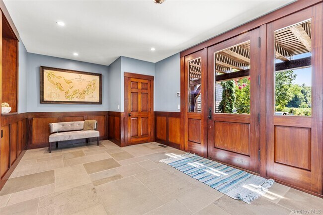 Photo - 16 Old Field Woods Rd