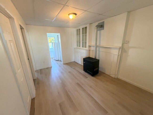 Building Photo - 280 4th St Unit Apt 3