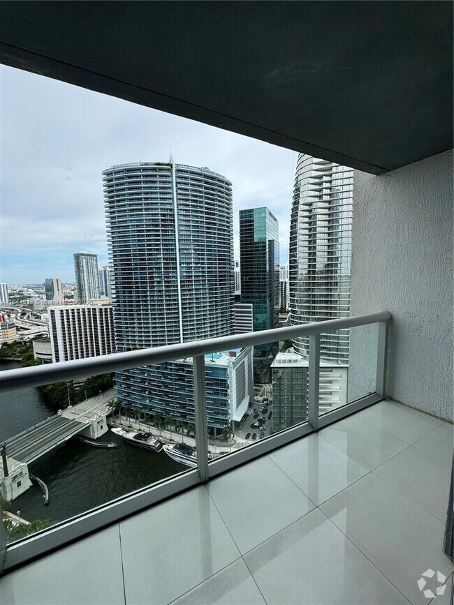 Building Photo - 465 Brickell Ave Unit 3104 Rental