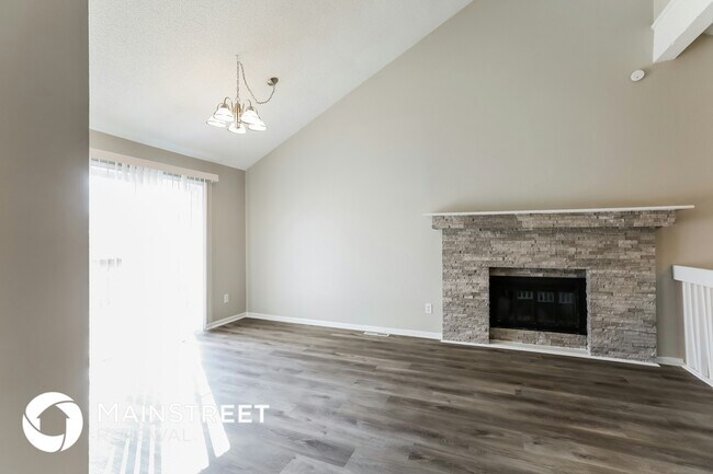 Photo - 1813 NE Gatewood Dr