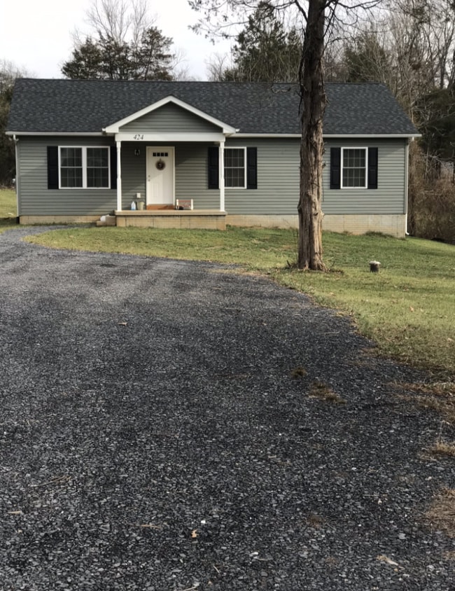 Building Photo - 3385 Howellsville Rd Rental