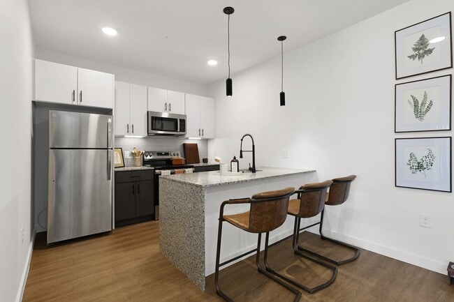 Building Photo - Terraces at High Mountain