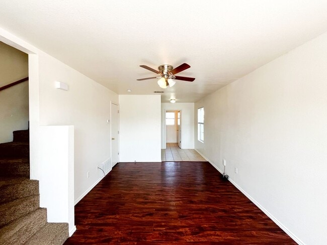 Photo - 4207 July Dr Unit D