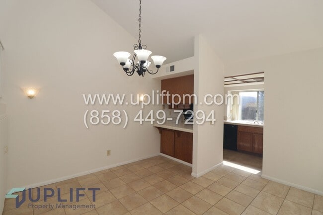 Photo - 3 Bed 3 Bath Home AVAILABLE NOW!