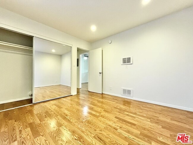 Photo - 4100 Arch Dr