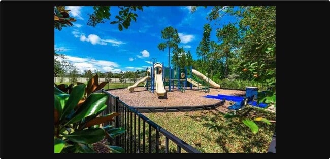 Photo - 1513 Golden Lake Loop