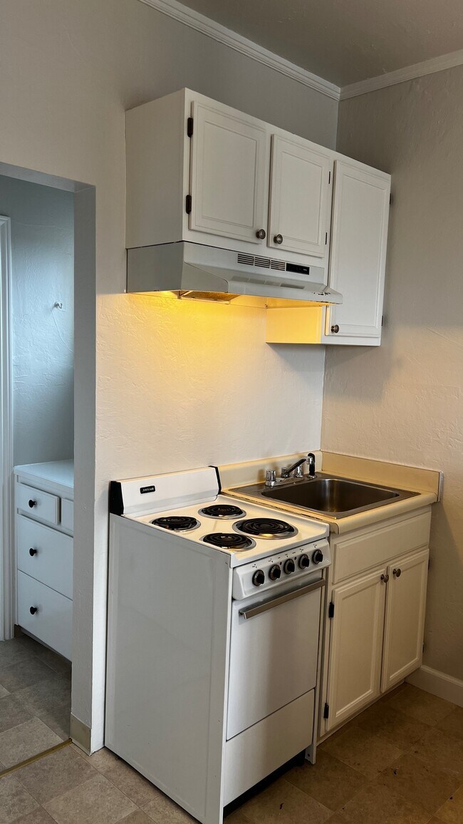 Photo - 62 Oakes Blvd Unit 10