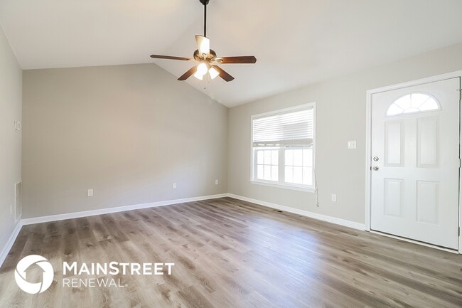 Photo - 448 Sunray Dr