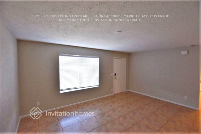 Photo - 2333 N 55th Ave