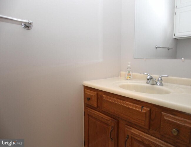 Building Photo - 3637 Winfield Lane Northwest Rental