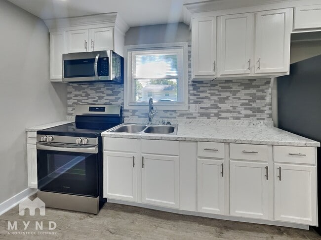 Photo - 1224 Earhart St