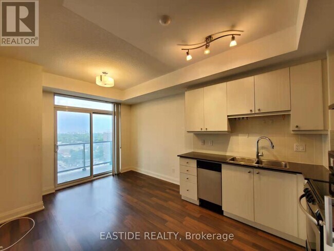 Photo - 68 Canterbury Pl Unité 1811