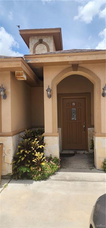 Building Photo - 14 Samgar St Unit 2