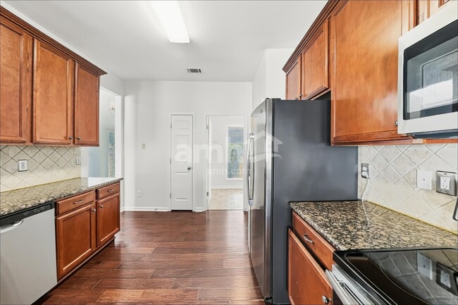 108 Tilton Dr