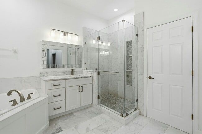 Photo - 7820 Clemson St