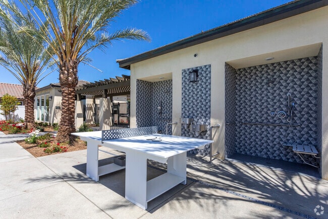 Sycamore Creek Village Rental Homes