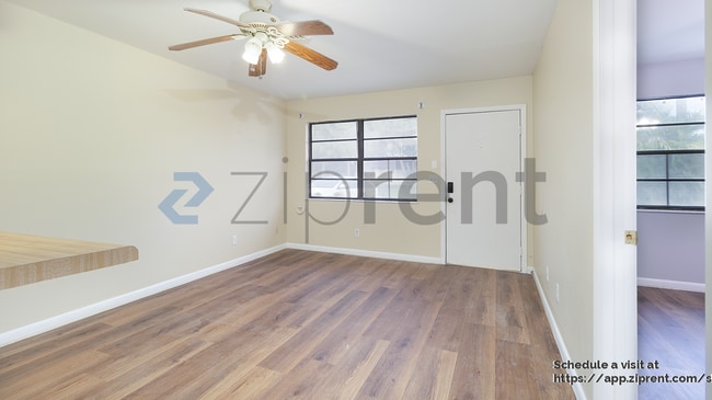 Photo - 604 Roselyn Ave