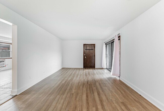 Photo - 3158 N Neenah Ave