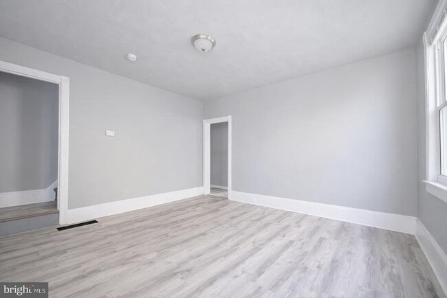 Photo - 424 Kossuth St